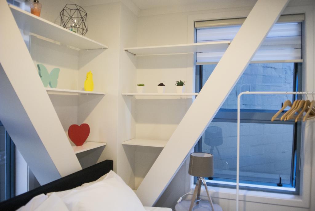 Snug Studio In The Heart Of The City Apartment Оукланд Екстериор снимка